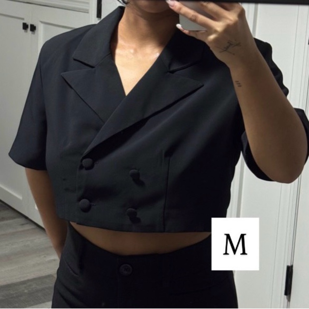 Forever 21 Black Cropped Blazer Top